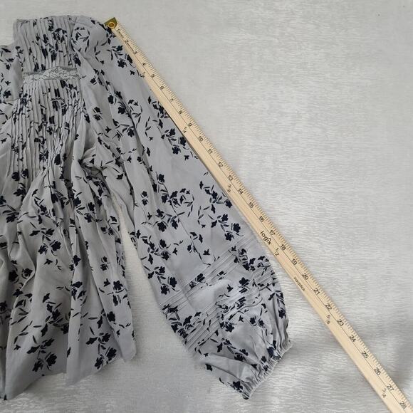 Market & Spruce Stitch Fix blouse pleated detail floral Gray Size XL Whimsigoth - Picture 5 of 7